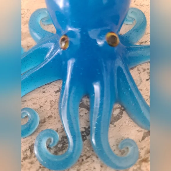 Blue Resin Octopus Figurine - Picture 3 of 7